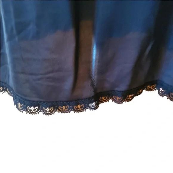 Vintage Shadowline‎ Black Lace Trim Slip/Nightgown - Picture 3 of 6